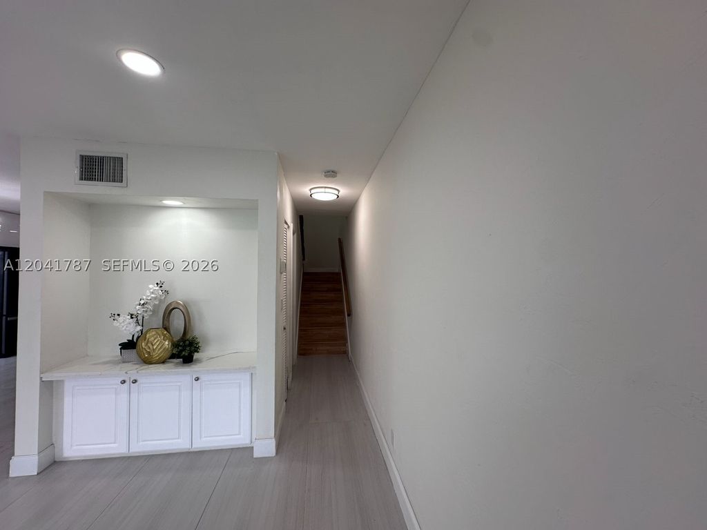 Photo of 11603 NW 29th St #4W, Coral Springs, FL 33065 (MLS # A12041787)