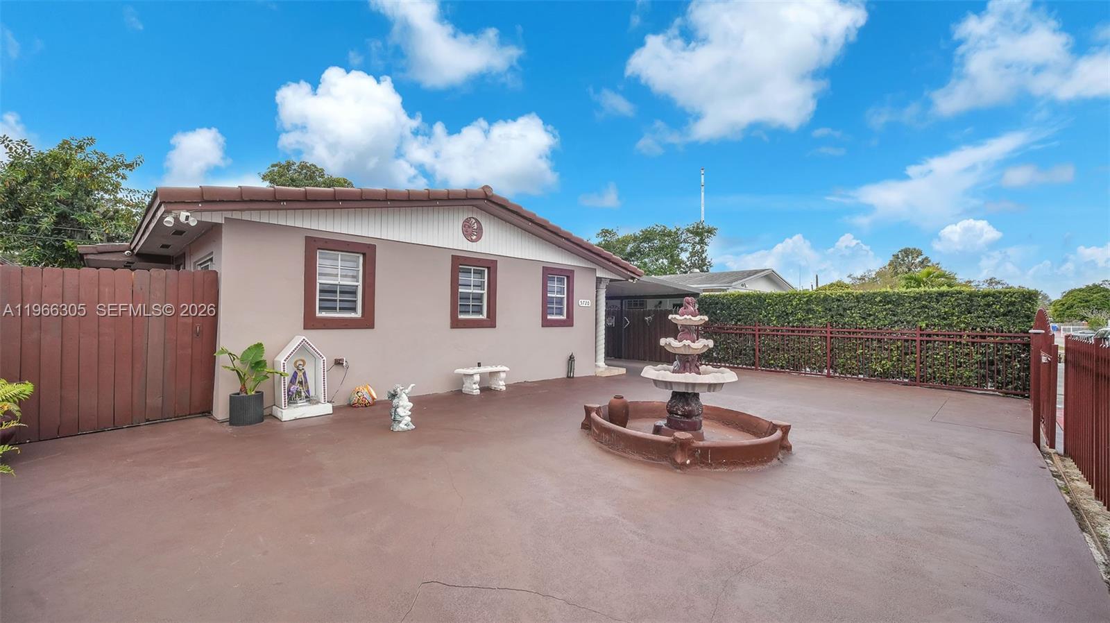 SUNLAND PARK SECTION 2 - Residential