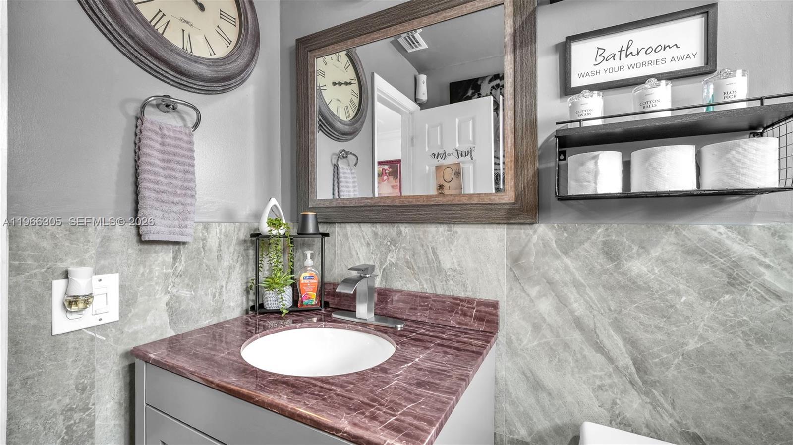 SUNLAND PARK SECTION 2 - Residential