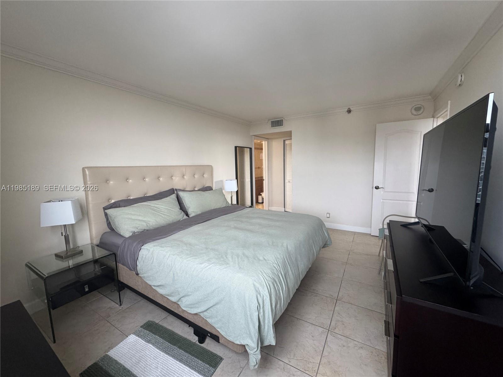 CLUB ATLANTIS CONDO - Residential Lease