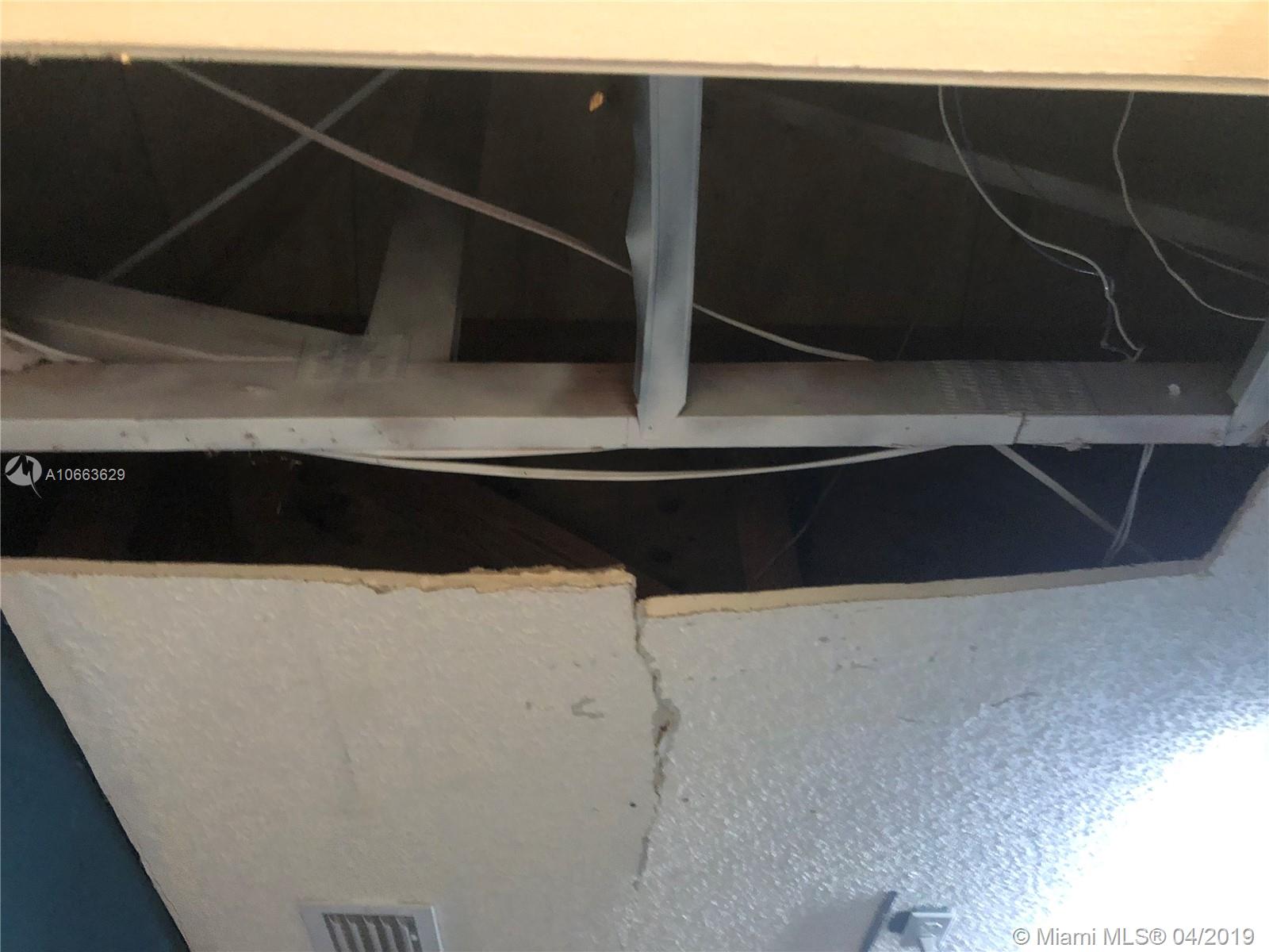 LAKE POINTE SEC 2 - Residential