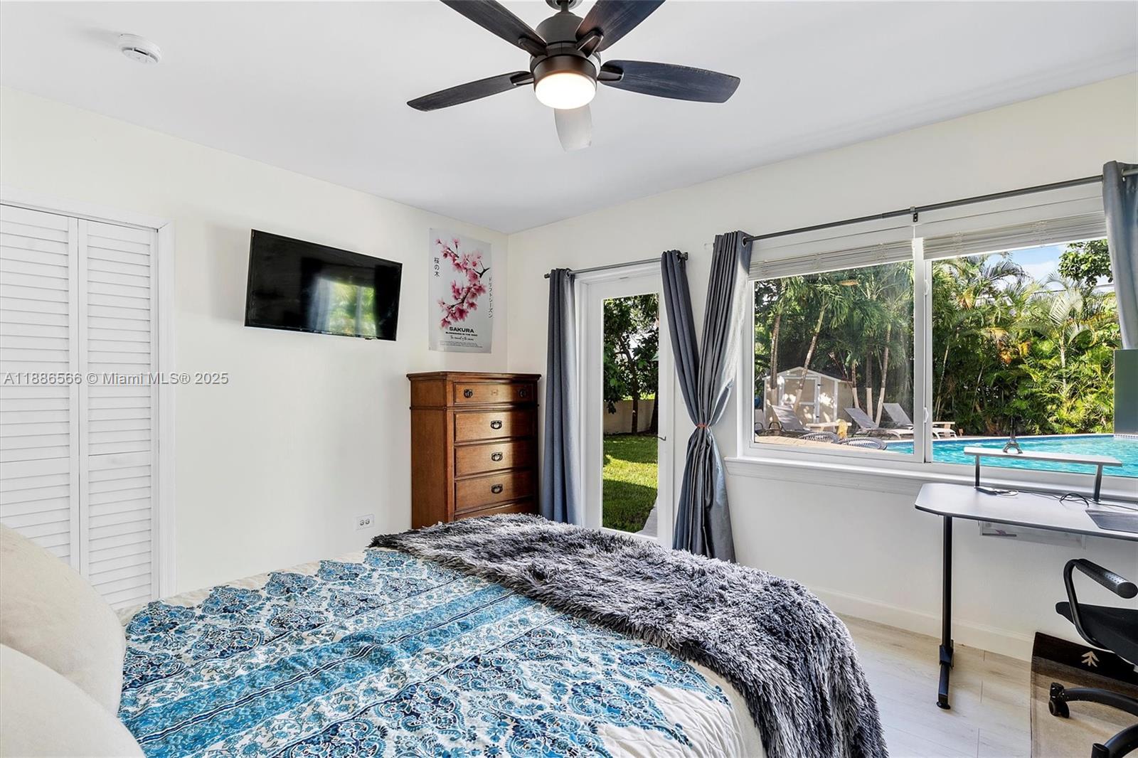 SHORELAND HGTS - Residential