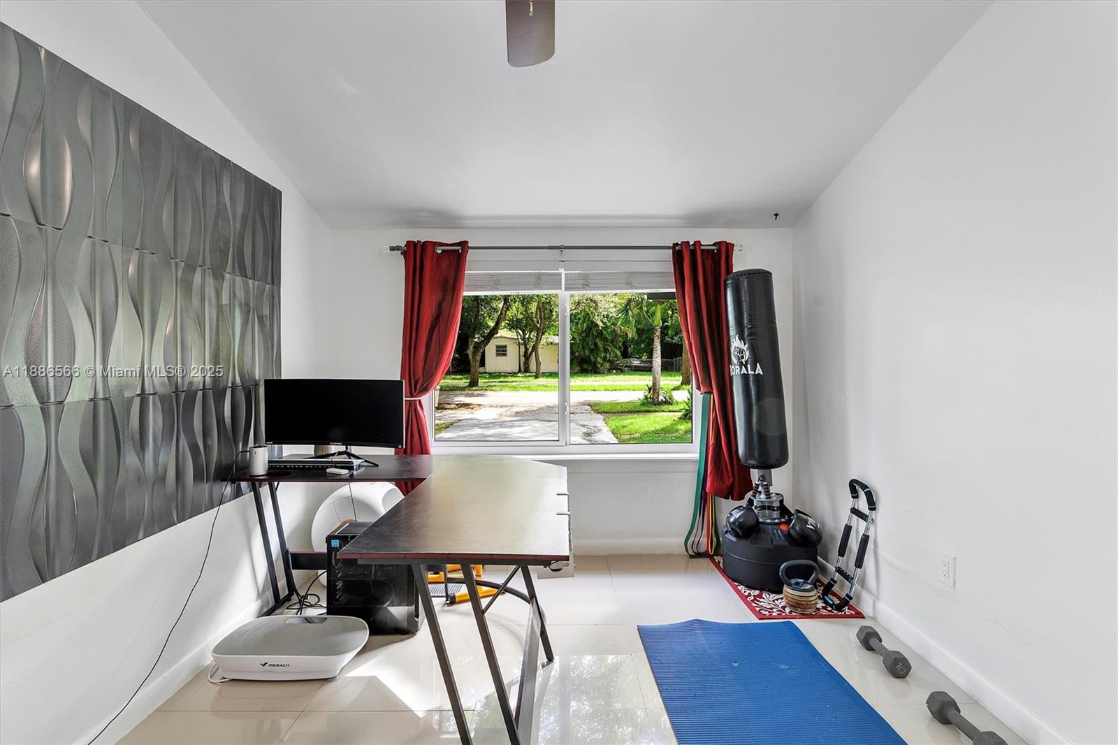 SHORELAND HGTS - Residential