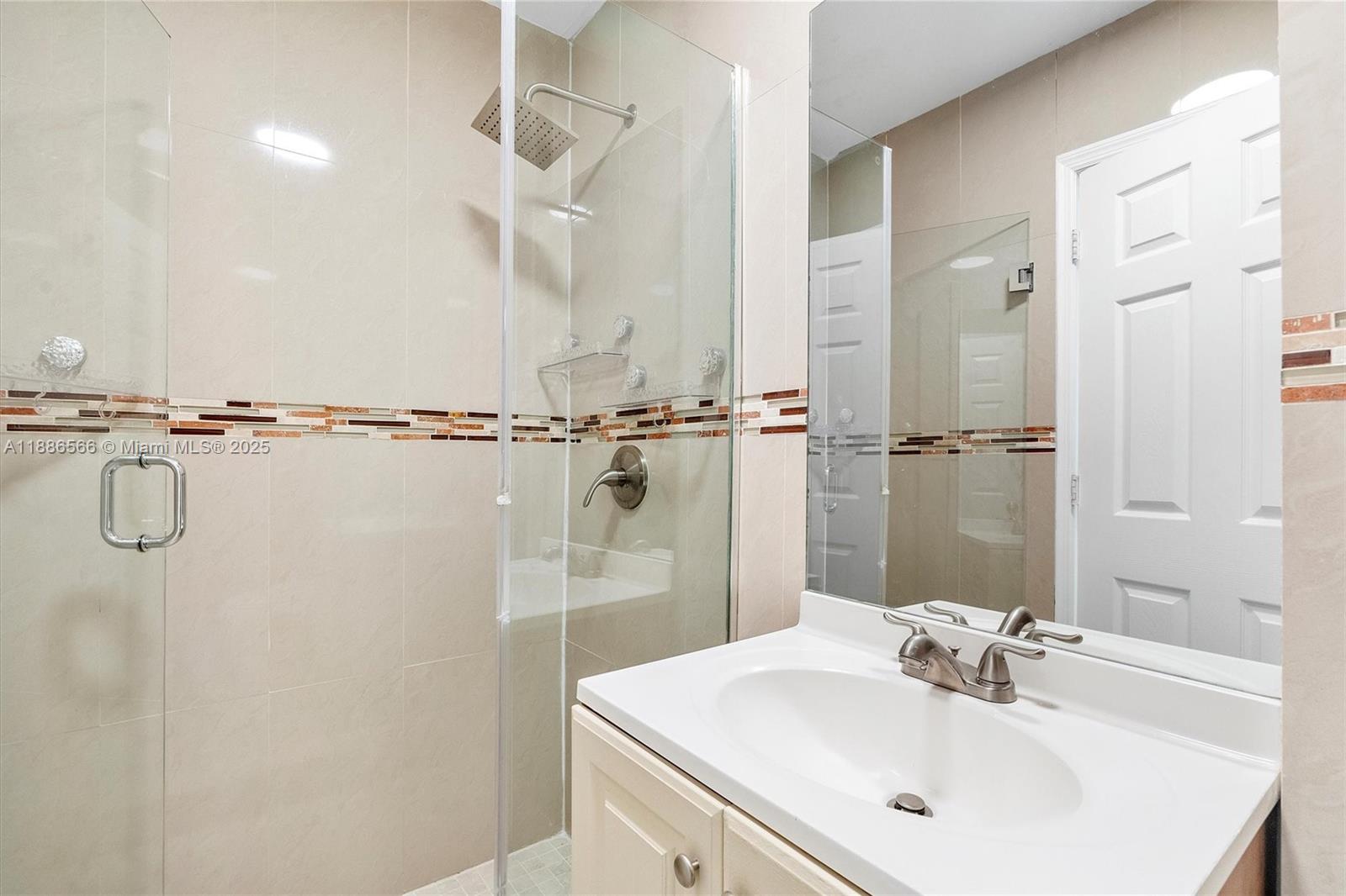 SHORELAND HGTS - Residential