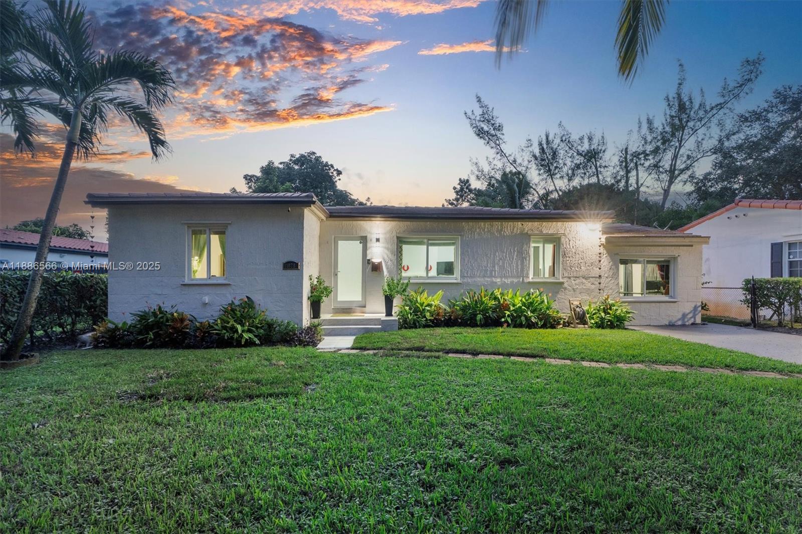 SHORELAND HGTS - Residential