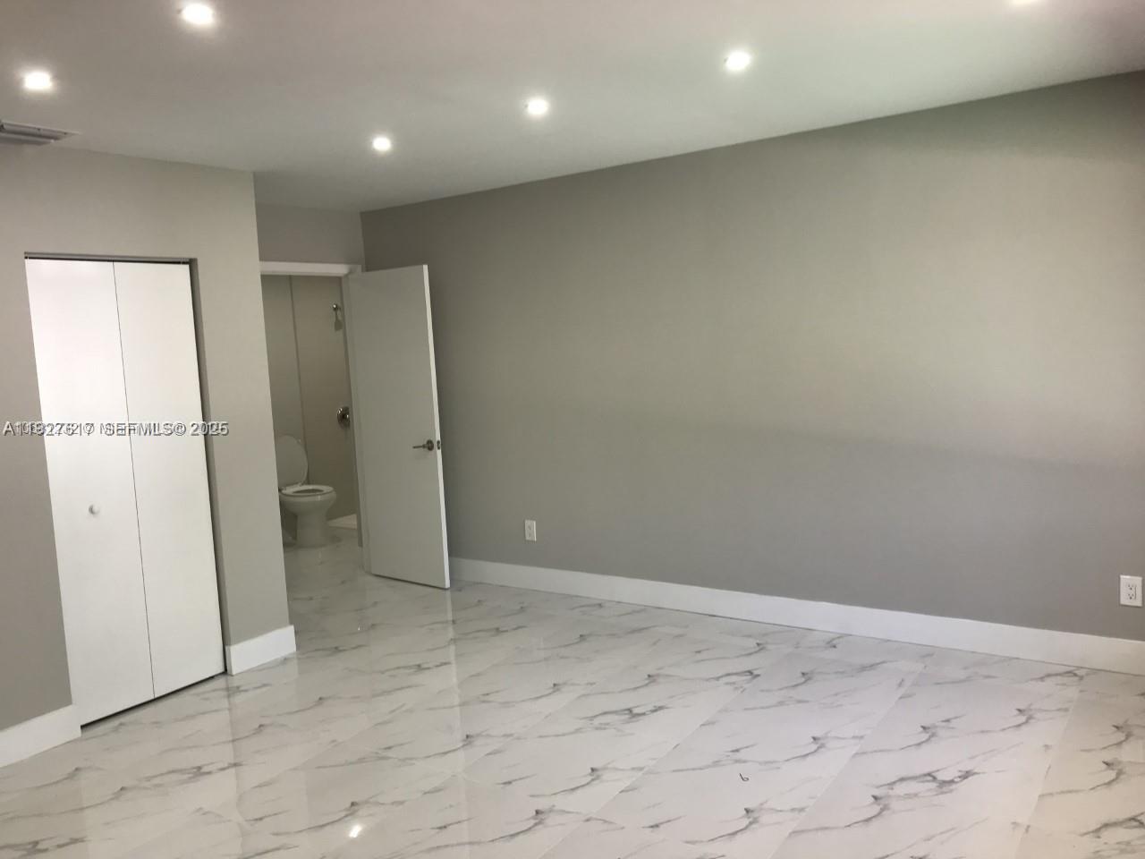 NICHOLS HEIGHTS ADDN - Residential