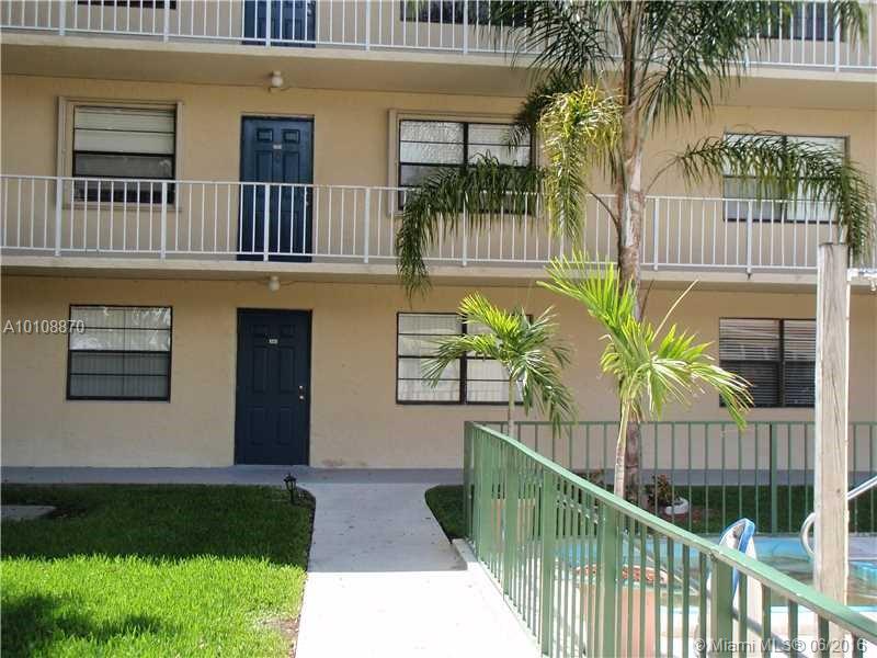 GREAT OPPORTUNITY TO RENT SPACIOUS UPDATED UNIT AT A FANTASTIC PRICE CLOSE TO ALL THE ACTION. UNIT FEATURES NEW KITCHEN, NEW BATHROOM. TILE FLOORS THROUGHOUT LIVING AREAS AND WOOD LAMINATE FLOOR IN THE BEDROOM. SMALL PETS OK. BE CLOSE TO ALL THE ACTION MINUTES TO BEACH, DINNING, SHOPPING, ENTERTAINMENT AND MUCH MORE!! COMMUNITY FEATURES POOL, JACUZZI , 2 TENNIS COURTS, GYM, BIKE STORAGE AND CLUB HOUSE. UNIT CAN ALSO BE RENTED FURNISHED FOR AN ADDITIONAL PRICE!!