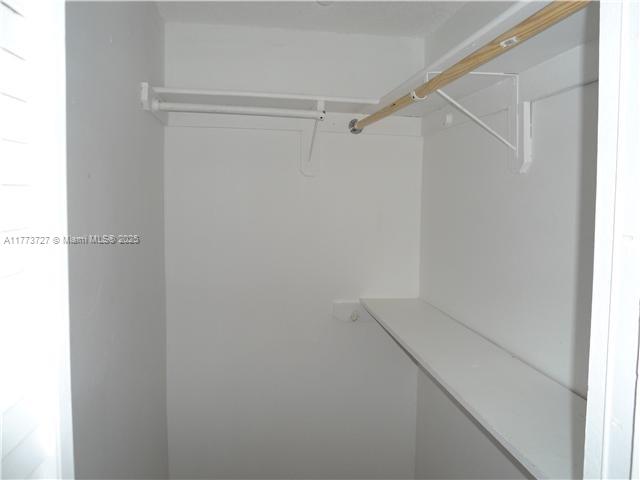 NORTH BAY VILLAS CONDO - Residential