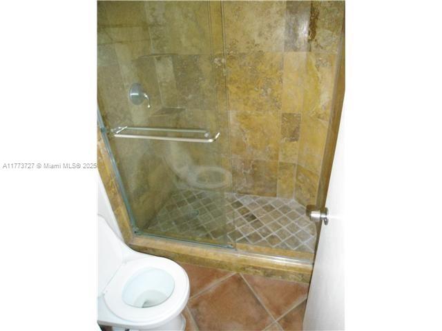 NORTH BAY VILLAS CONDO - Residential