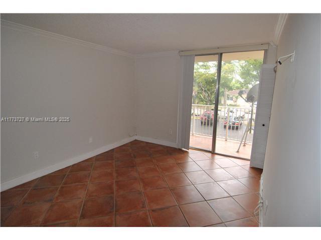 NORTH BAY VILLAS CONDO - Residential