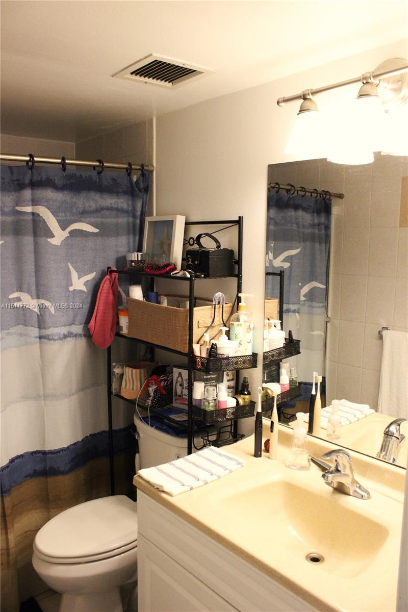 WATERGATE CONDOMINIUM NO - Residential Lease