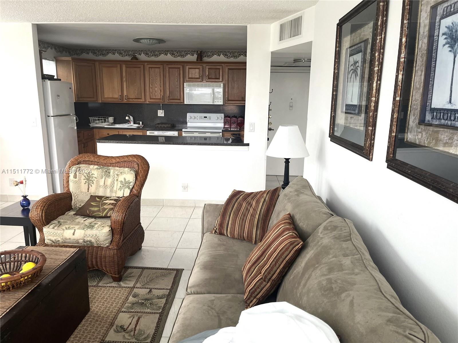 WATERGATE CONDOMINIUM NO - Residential Lease
