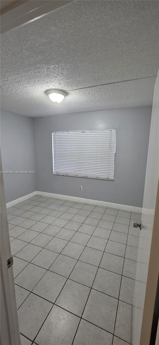 PALM PLACE CONDO - Residential Lease