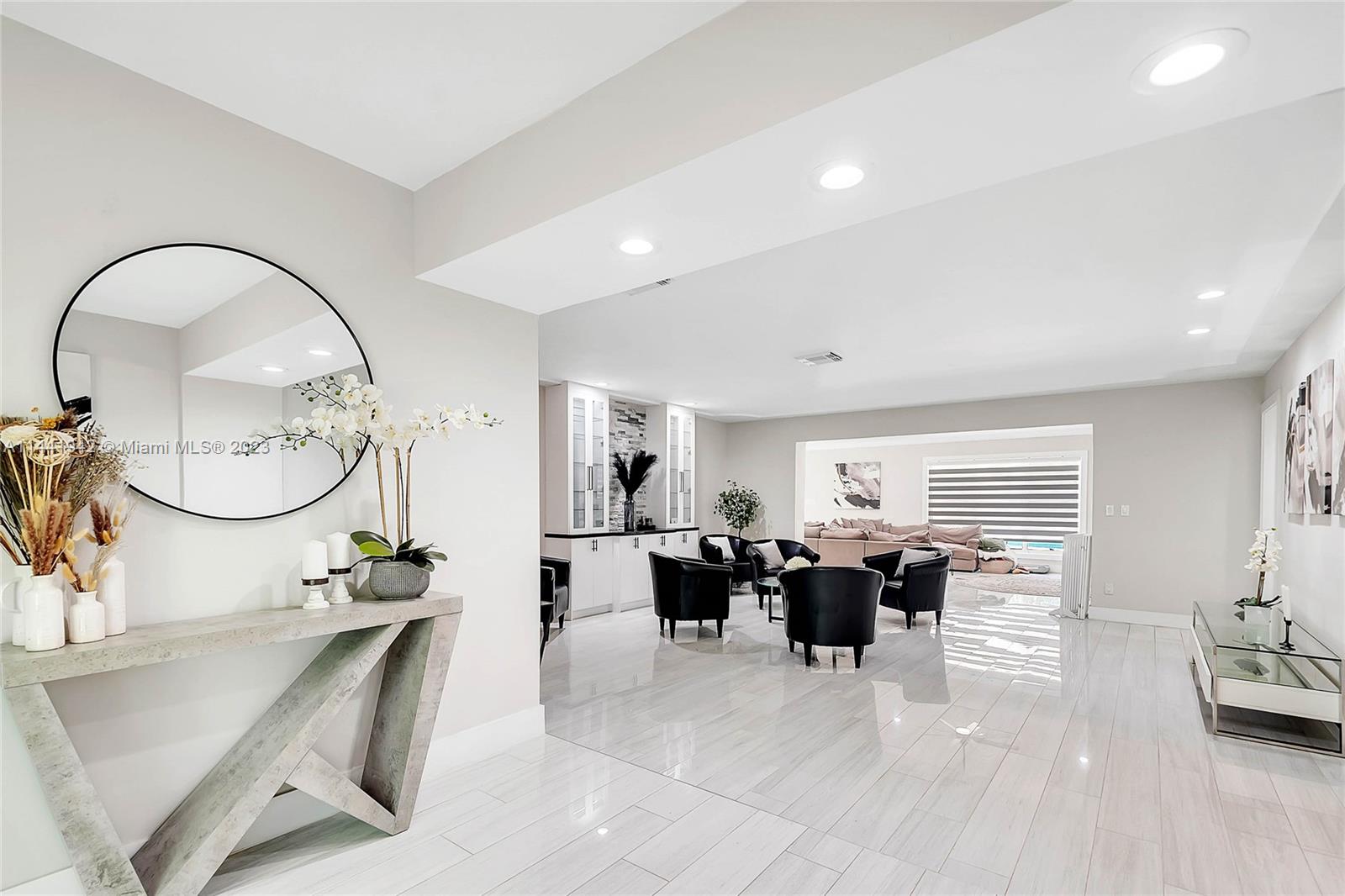 SUBURBAN ESTATES - Residential