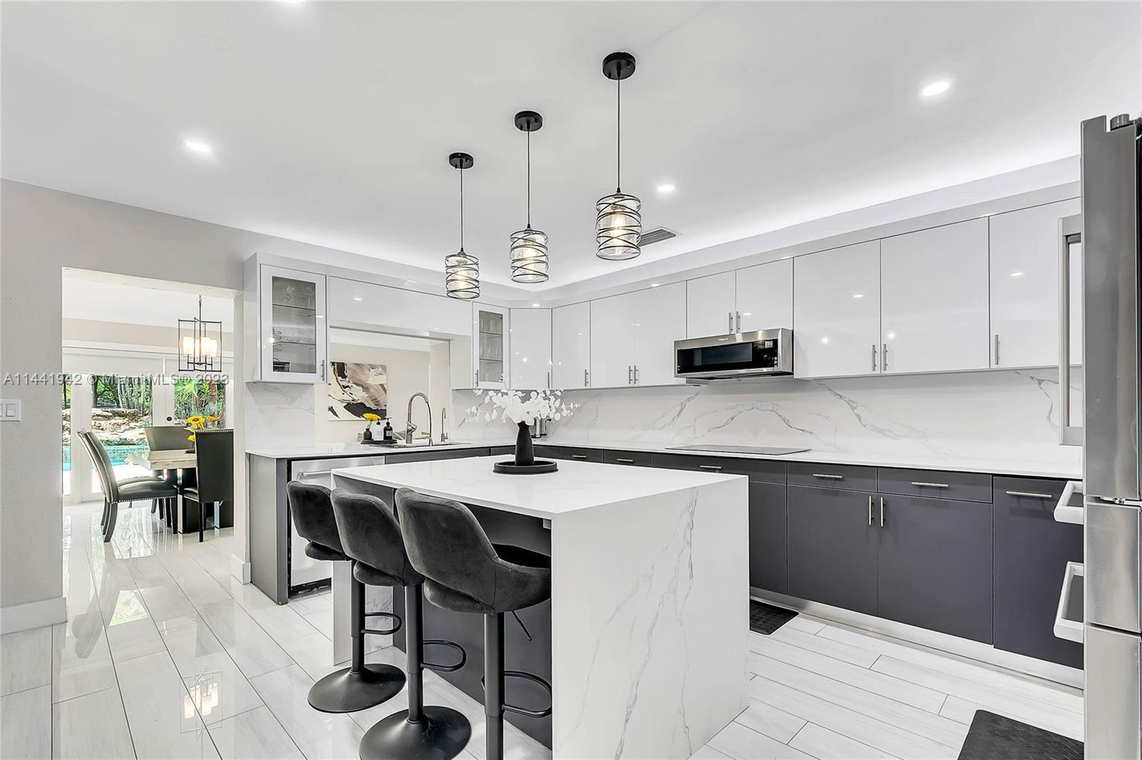 SUBURBAN ESTATES - Residential