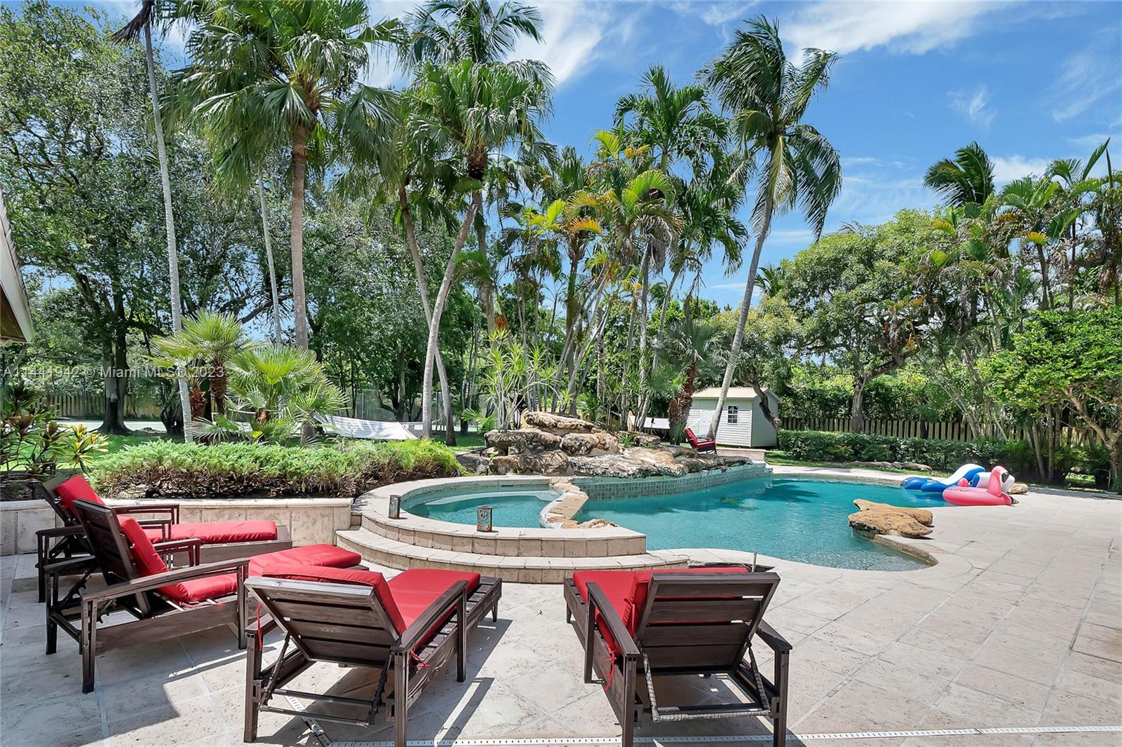 SUBURBAN ESTATES - Residential