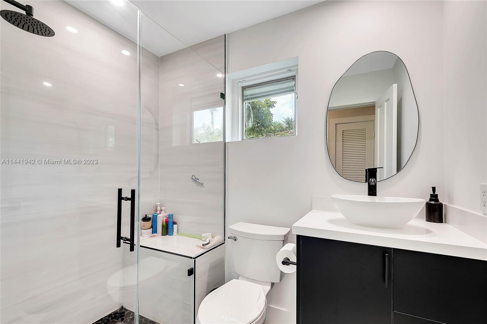 SUBURBAN ESTATES - Residential