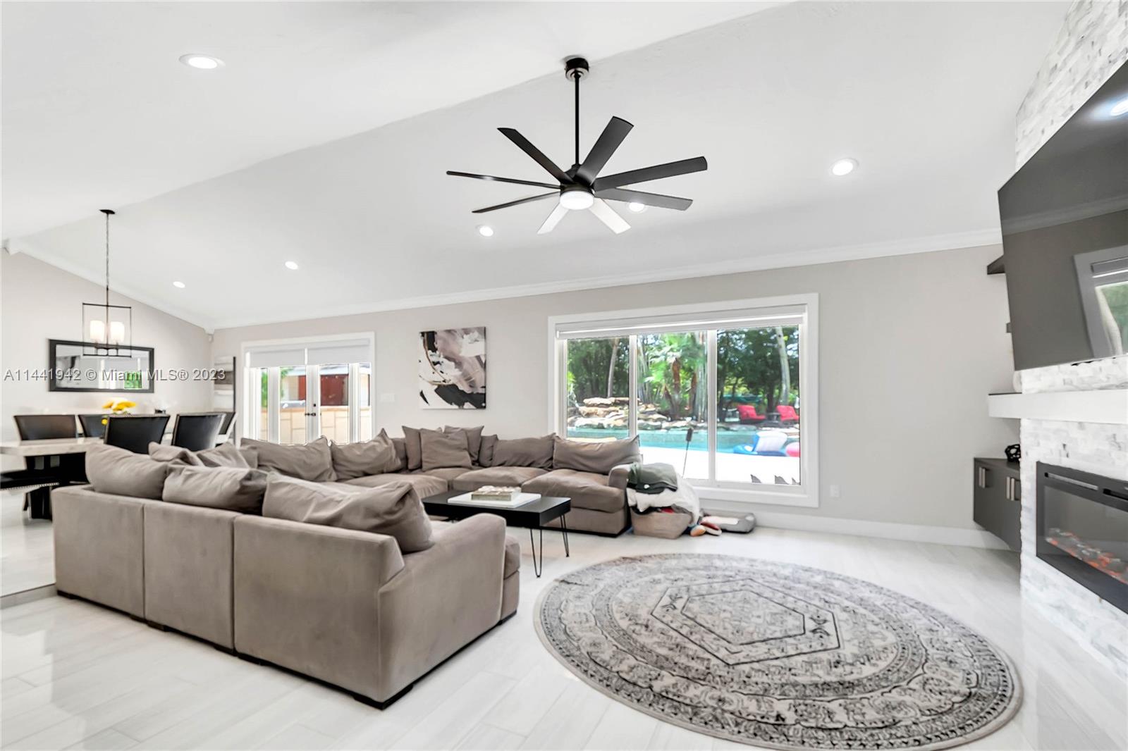 SUBURBAN ESTATES - Residential