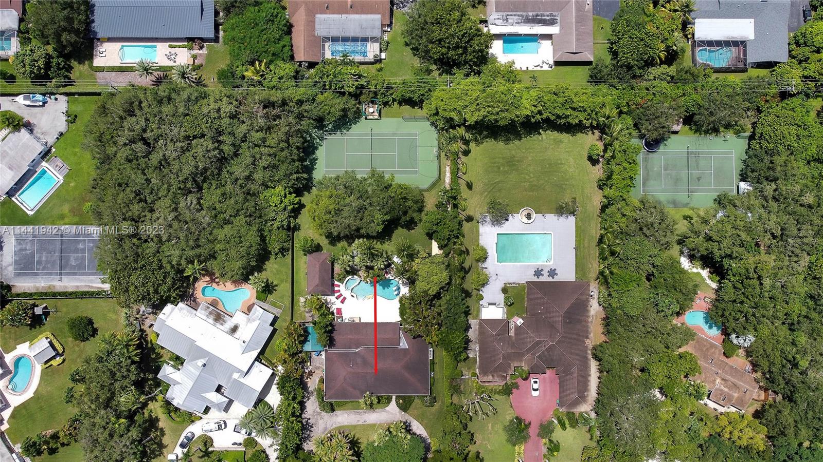 SUBURBAN ESTATES - Residential