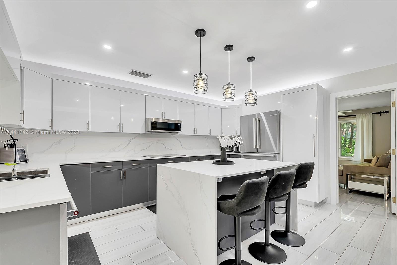 SUBURBAN ESTATES - Residential