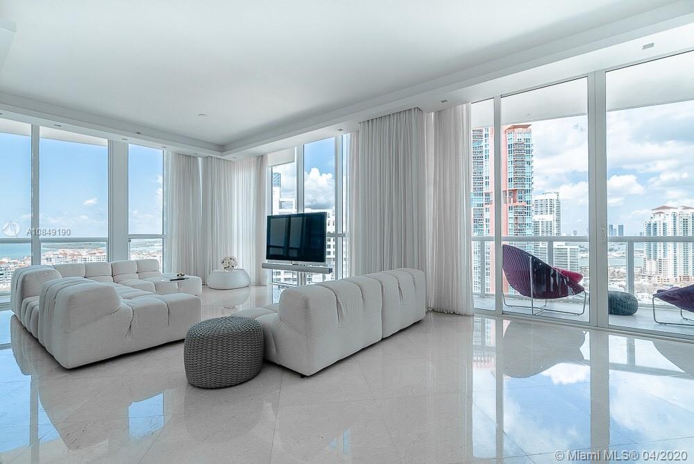 CONTINUUM ON SOUTH BEACH - Residential