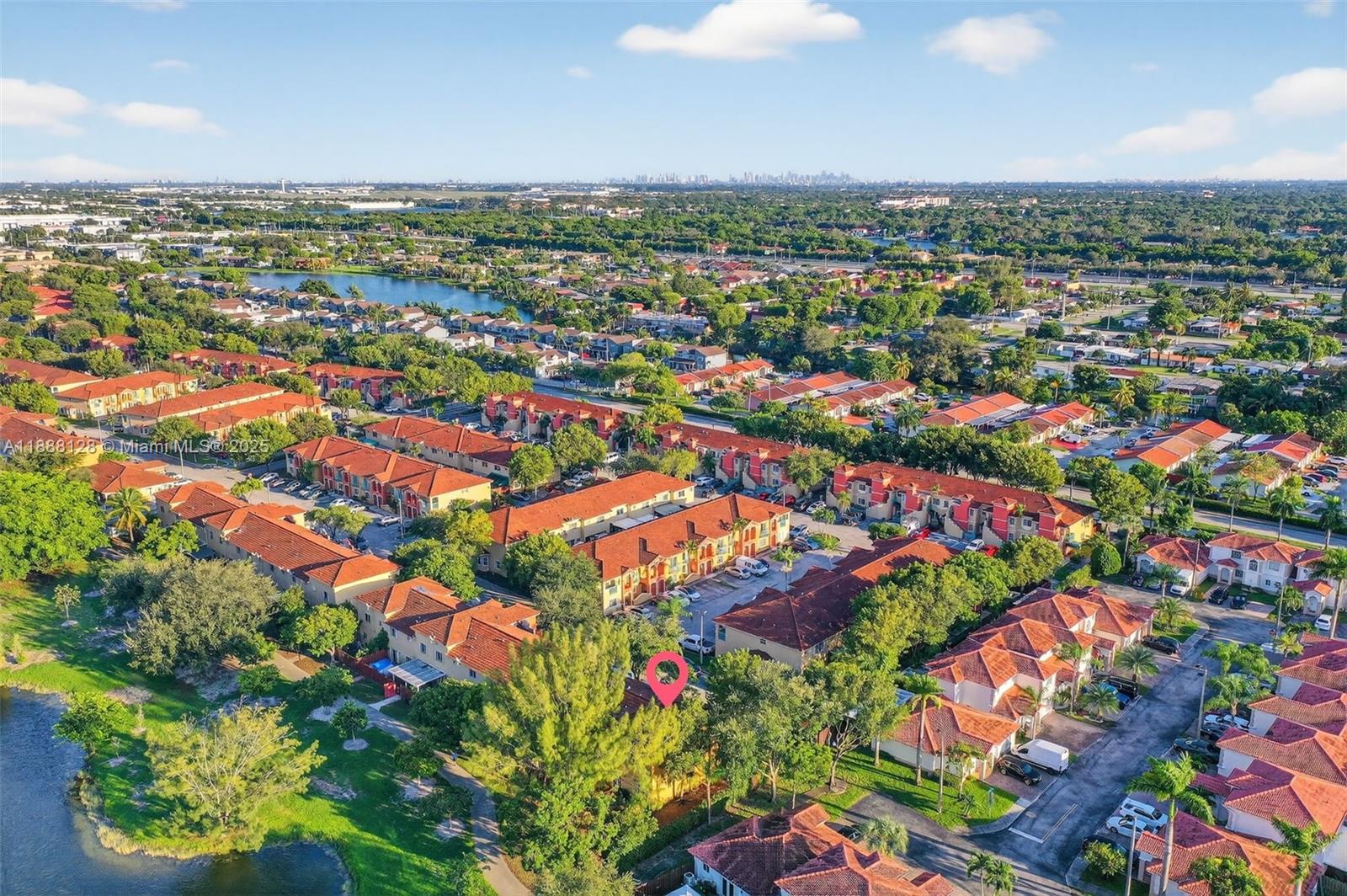 BONITA GOLF VIEW TOWNVILL - Residential