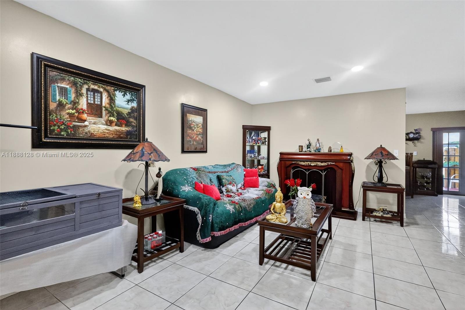 BONITA GOLF VIEW TOWNVILL - Residential