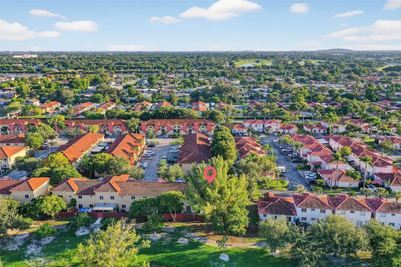 BONITA GOLF VIEW TOWNVILL - Residential