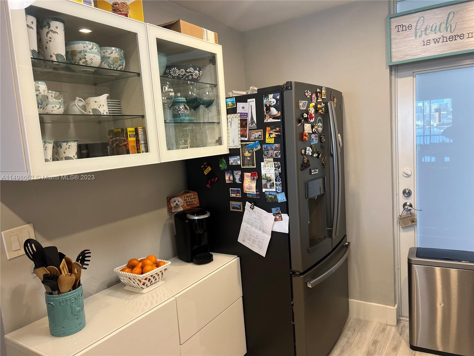 PARADISE TOWERS CO-OP - Residential