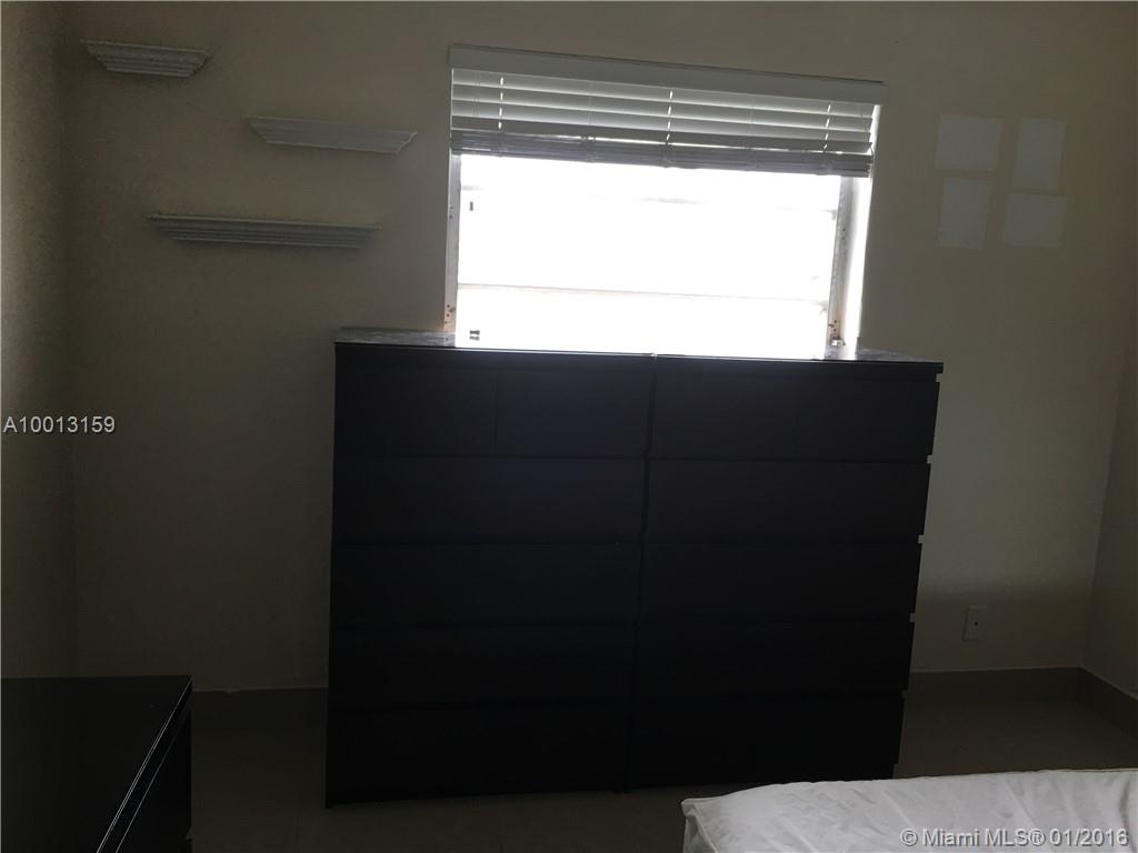 The Golden Isles Condo Ap - Residential Lease