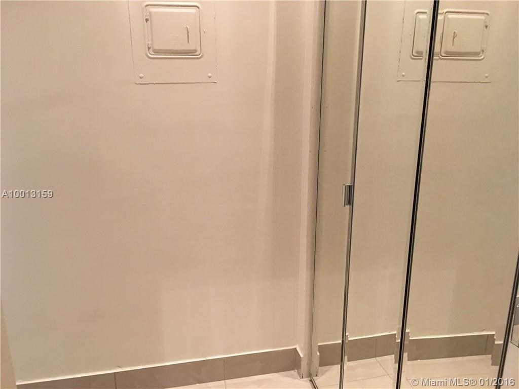 The Golden Isles Condo Ap - Residential Lease