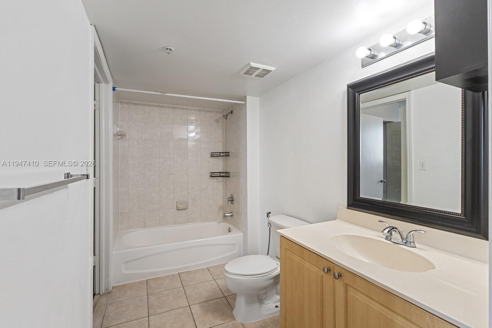 THE CITADEL CONDO - Residential