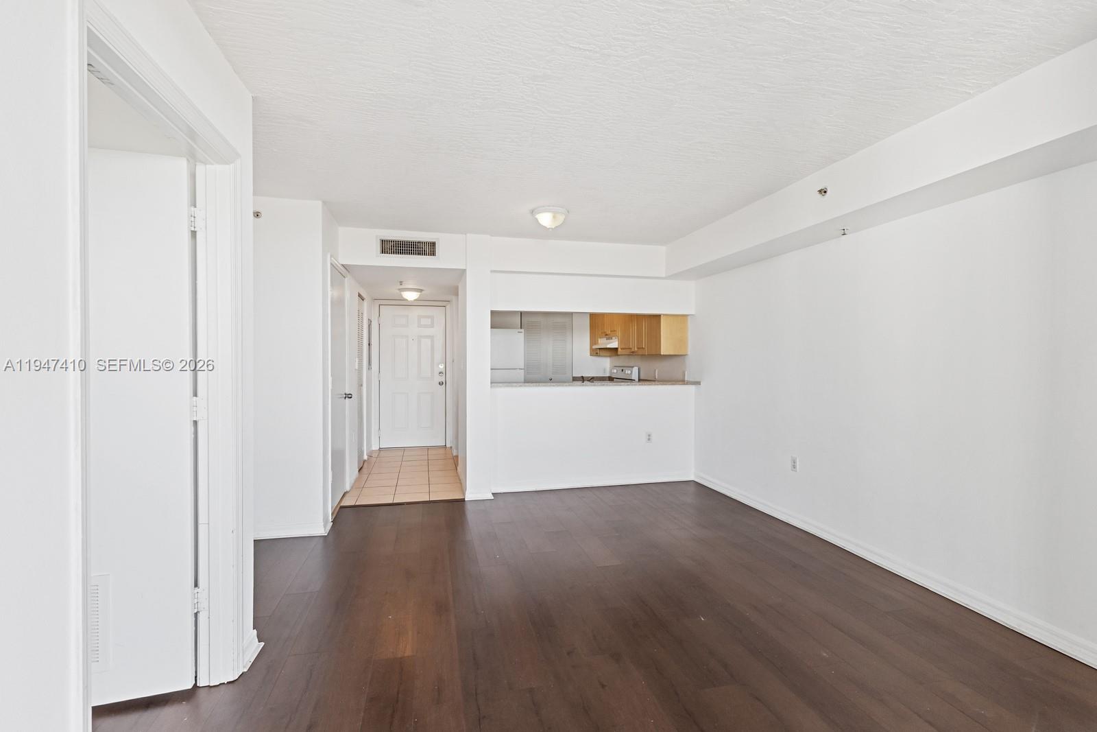 THE CITADEL CONDO - Residential