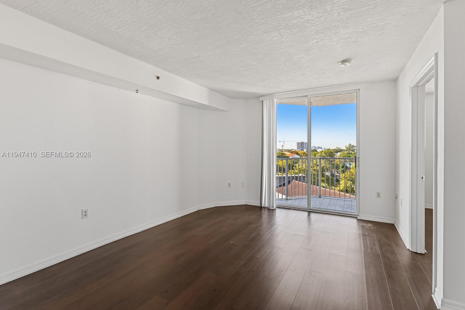 THE CITADEL CONDO - Residential