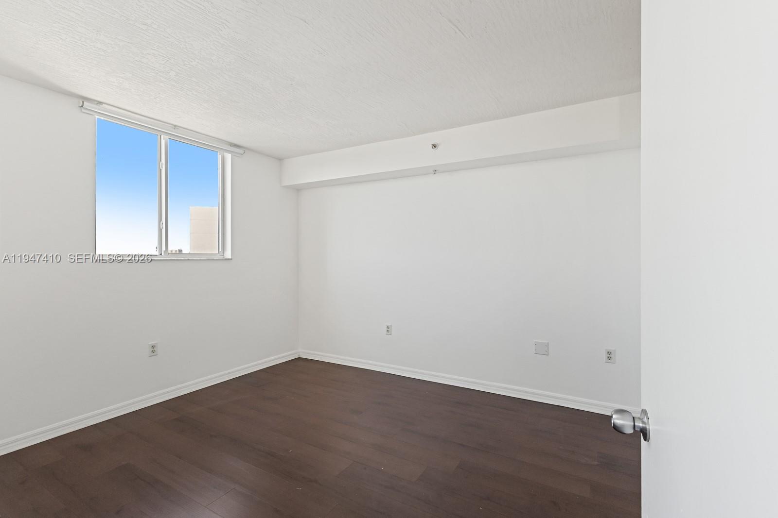 THE CITADEL CONDO - Residential