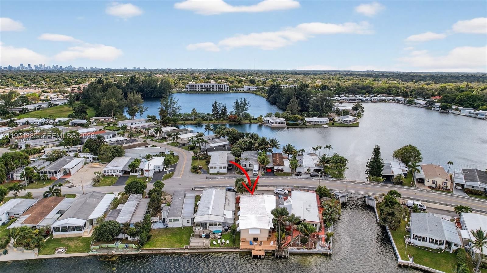 RAVENSWOOD ESTATES & MARI - Residential