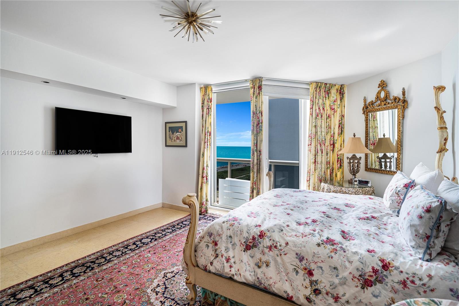 SOLIMAR CONDO - Residential