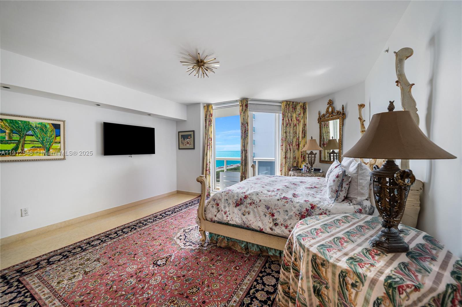 SOLIMAR CONDO - Residential