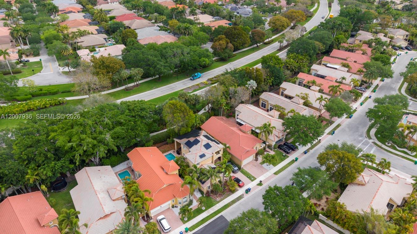 HERON BAY FOUR - Residential