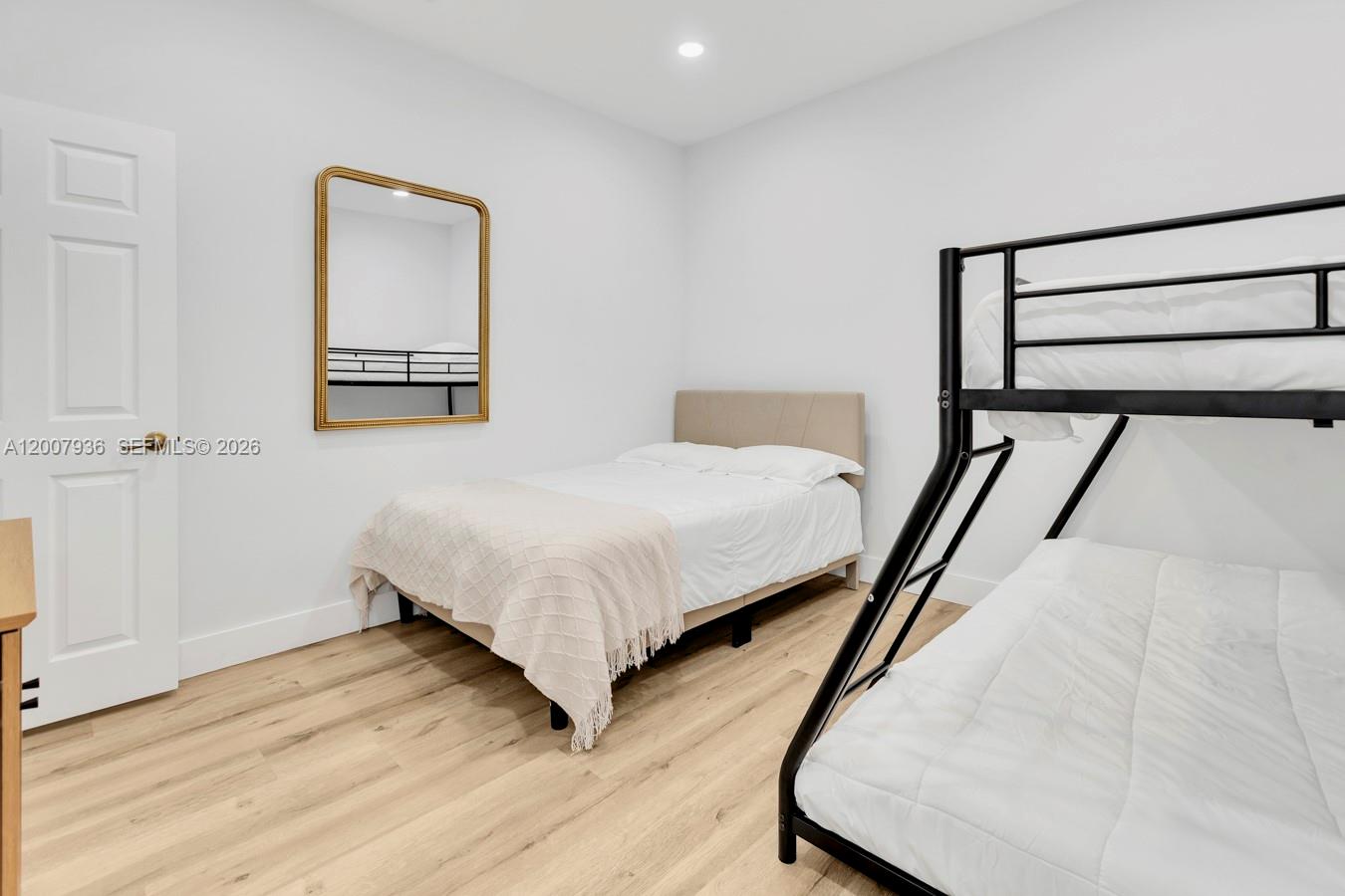 HERON BAY FOUR - Residential