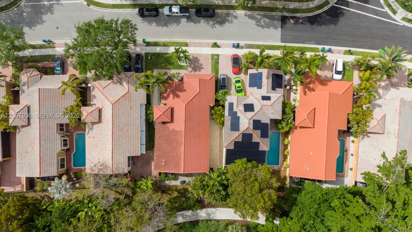 HERON BAY FOUR - Residential