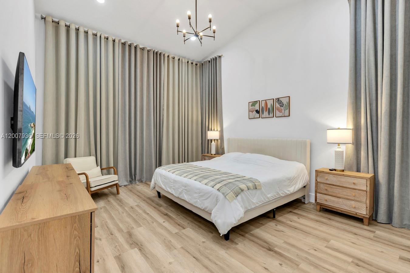 HERON BAY FOUR - Residential