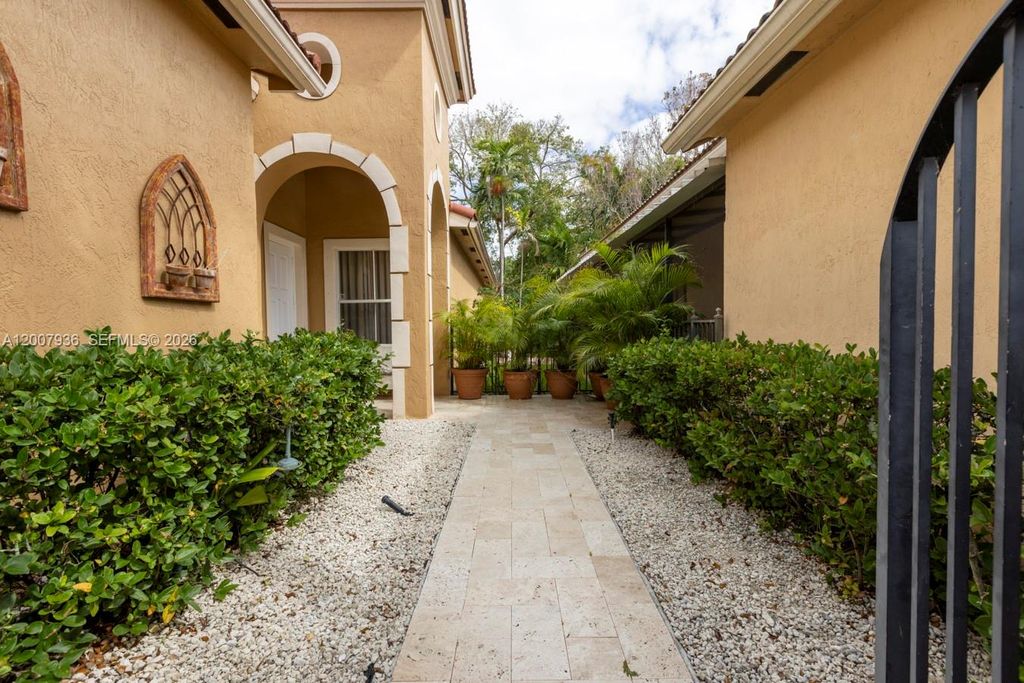 Photo of 12159 NW 59th St, Coral Springs, FL 33076 (MLS # A12007936)