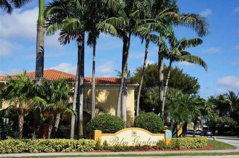 PALM GARDENS AT DORAL CON - Residential