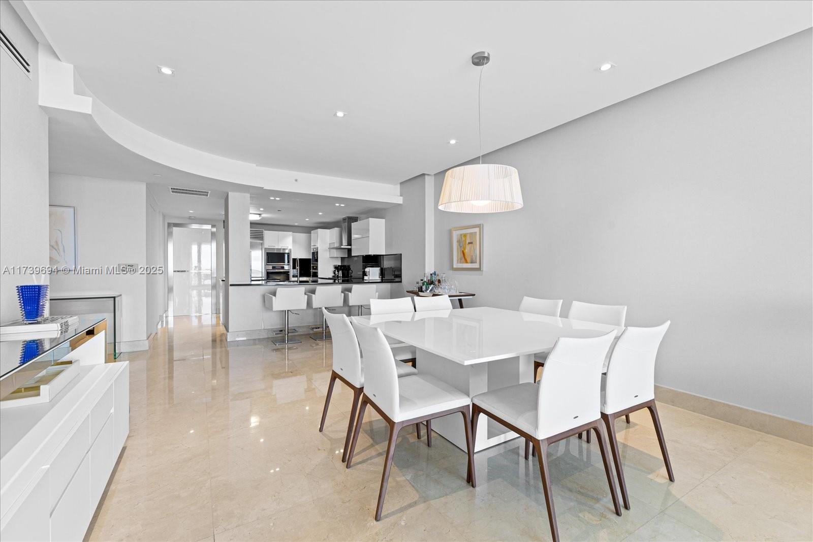 17121 Collins Ave 1404