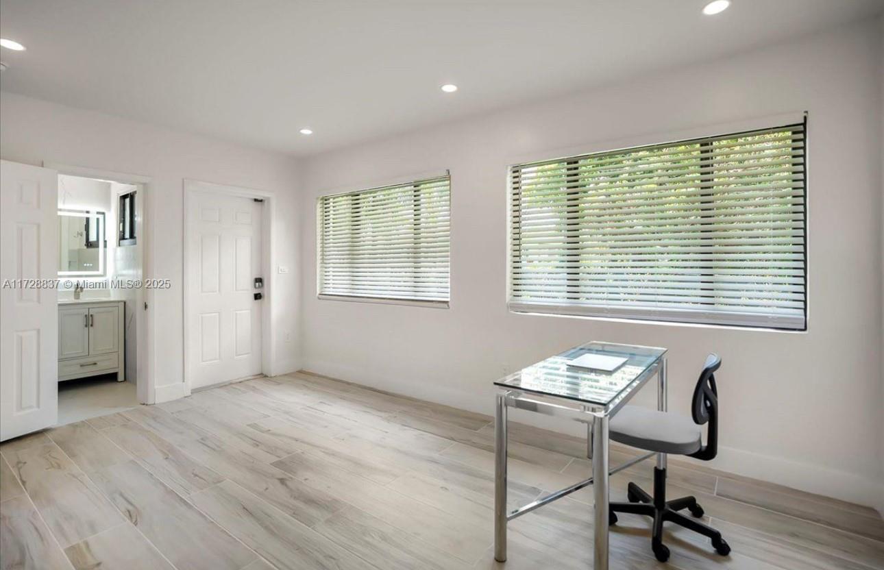 SHADOWLAWN EXTENSION SUB - Residential