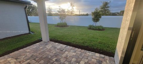 A home in Lauderdale Lakes