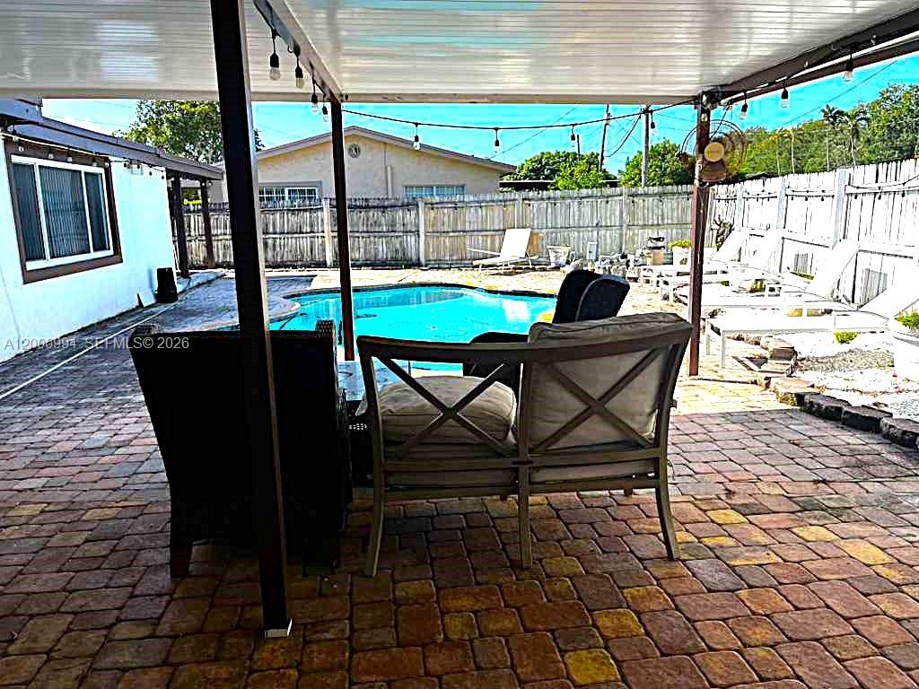 LAWN ACRES - Residential