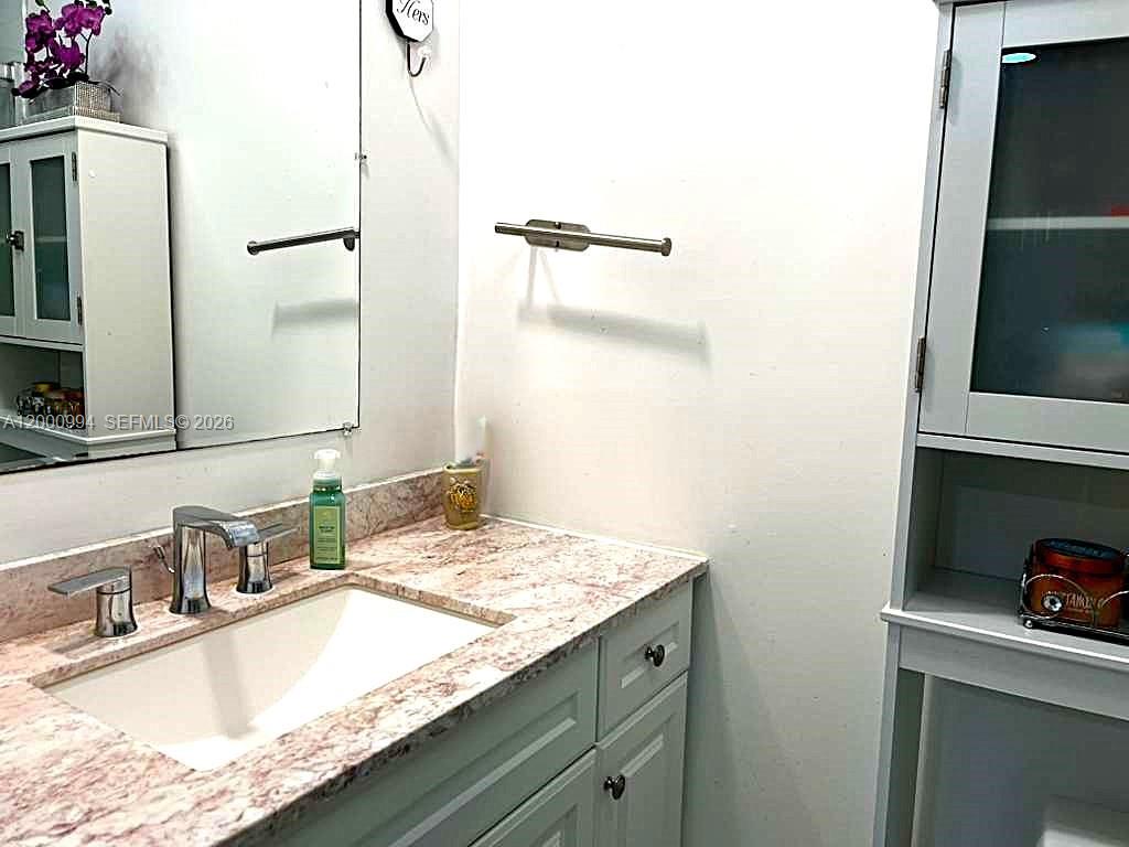 LAWN ACRES - Residential