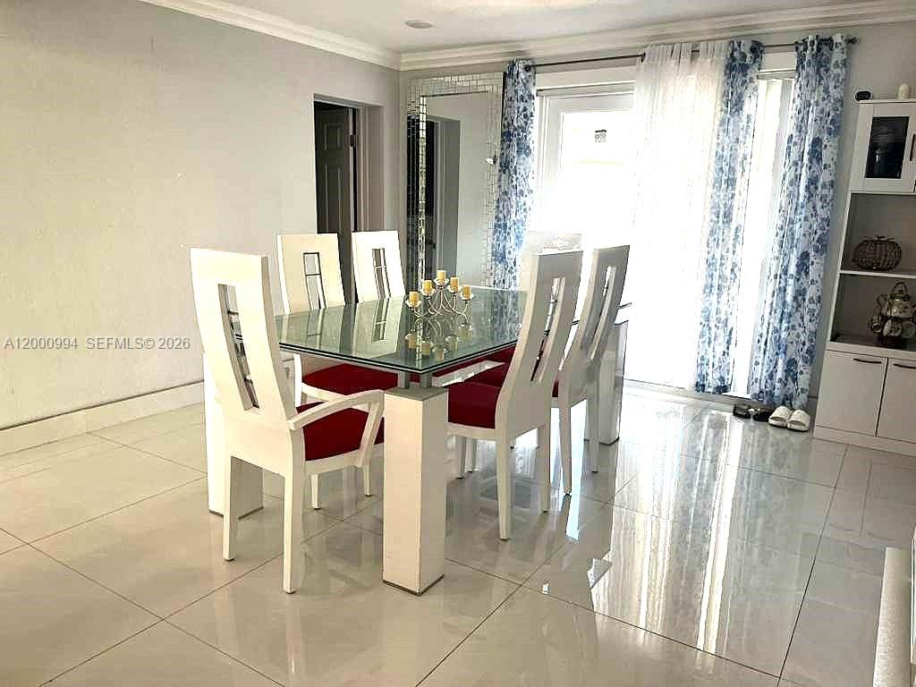 LAWN ACRES - Residential